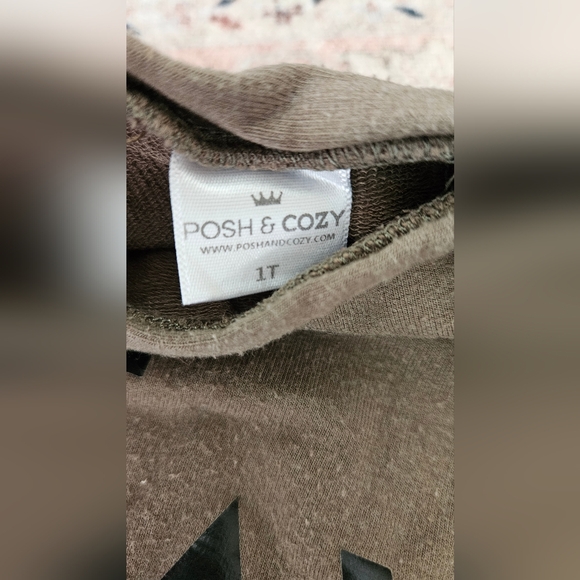 Posh & Cozy Sweatshirt 1T - Picture 2 of 3